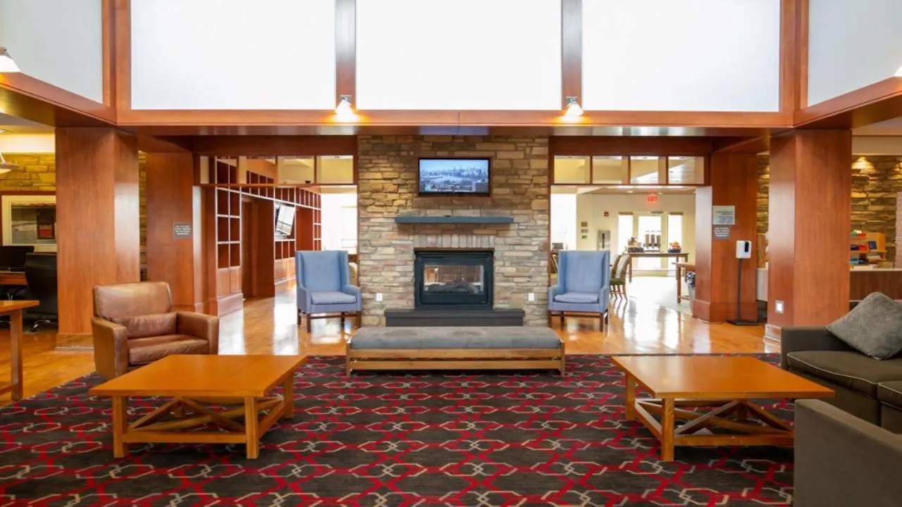 Holiday Inn Express Columbus Airport Easton Hotel