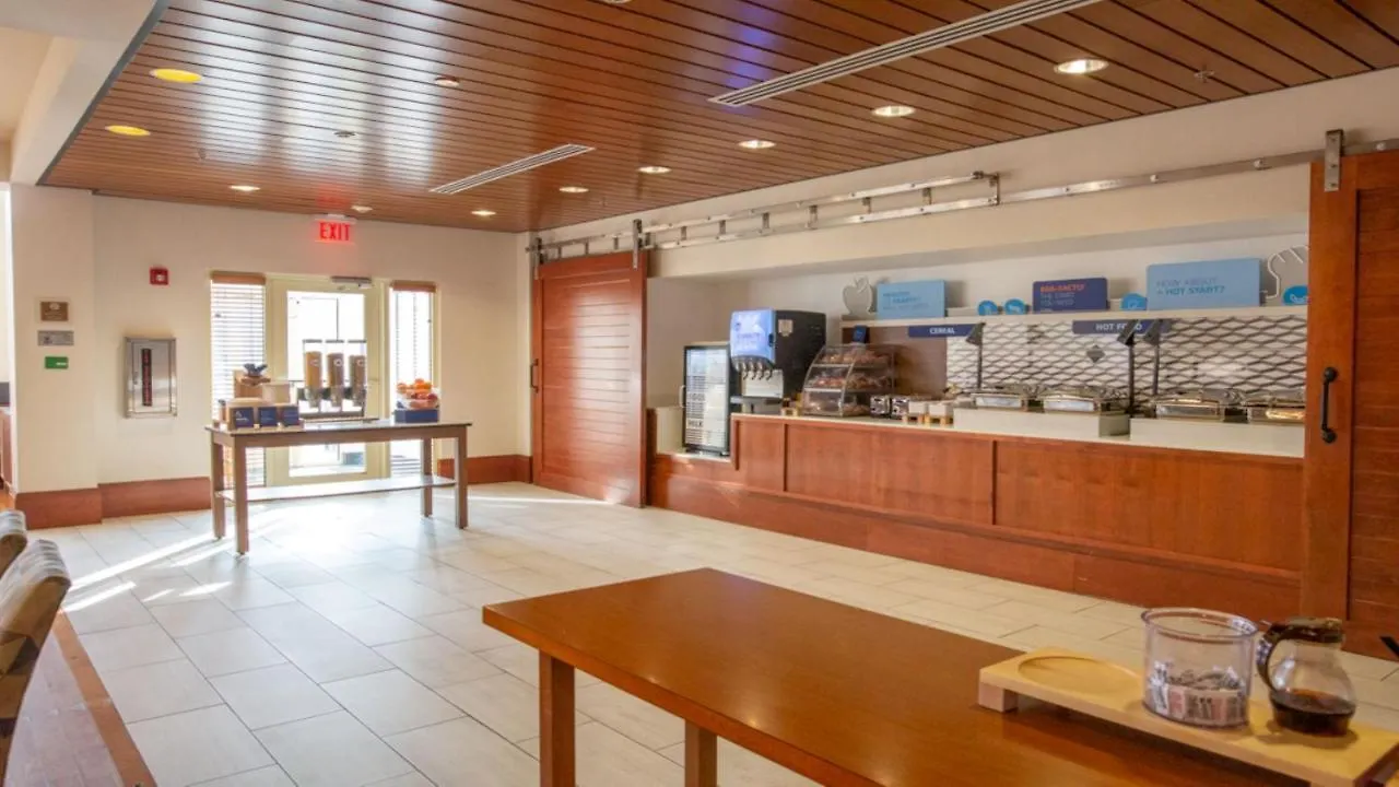 Hotel Holiday Inn Express Columbus Airport Easton